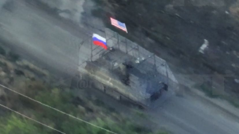 «Массовый подрыв в соцсетях»: на Украине возмутились кадрами с затрофеенным ВС РФ американским БТР