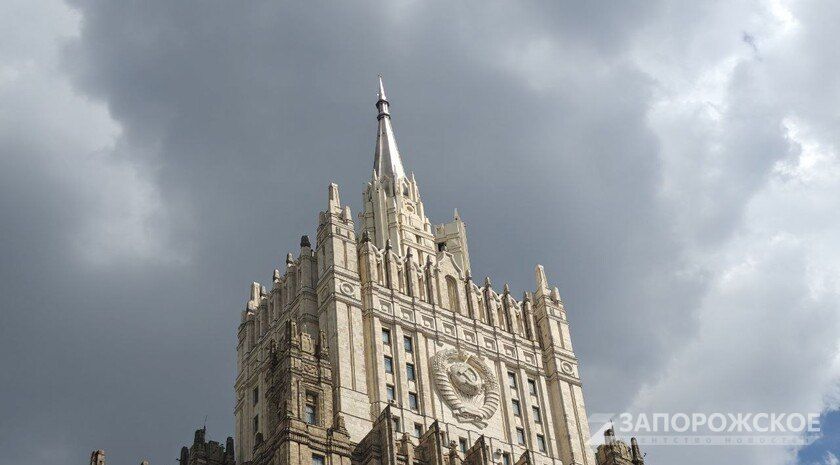 ������ ������ ������� ���� ������ � �������� � ����������