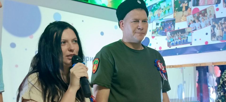 Запорожское казачество и дети! ГБУ "Мелитопольский областной центр социально-психологической реабилитации детей" МТ и СП ЗО отметил свое день рождения - им исполнилось 3 года! За эти 3 года центр стал для многих детей...