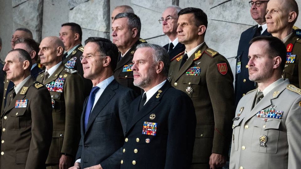 Начальники генштабов НАТО проведут сегодня встречу по Украине