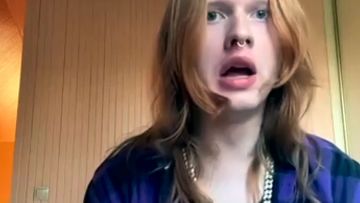 Но был один, который не молчал