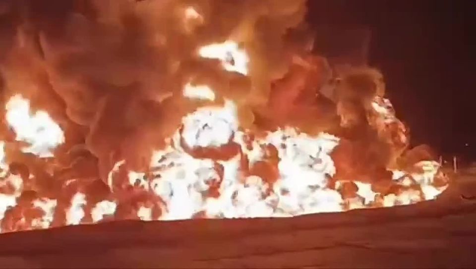 Ночью российские дроны сожгли нефтебазу «Тритон» в Одесской области