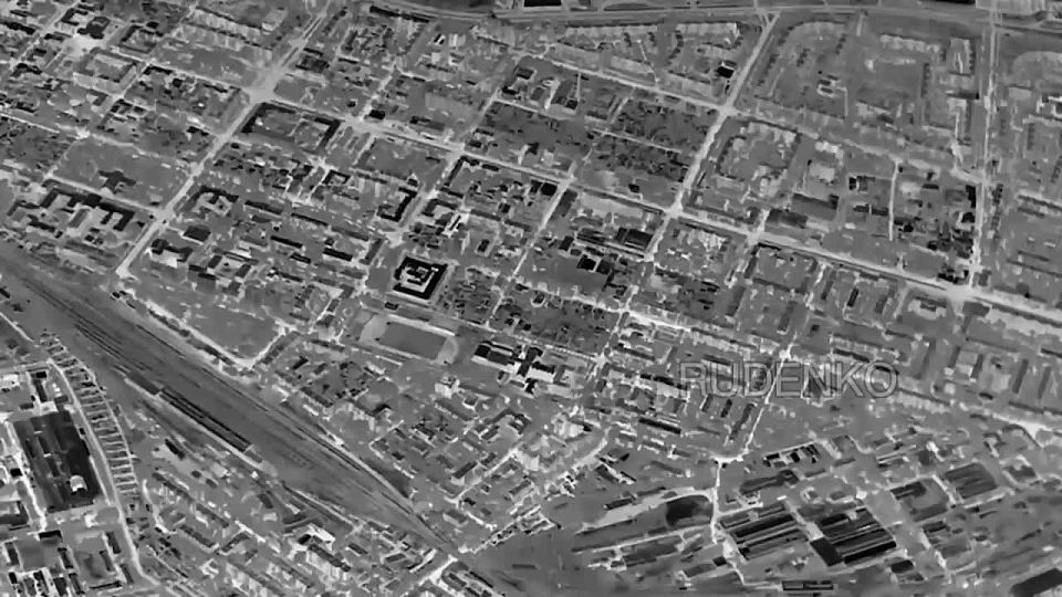 Андрей Руденко: Кадры поражения цеха по производству беспилотных летательных аппаратов с применением БпЛА «Герань-2» в районе н.п. Запорожье, а также опорного пункта и пункта временной дислокации подразделения 82-ой...