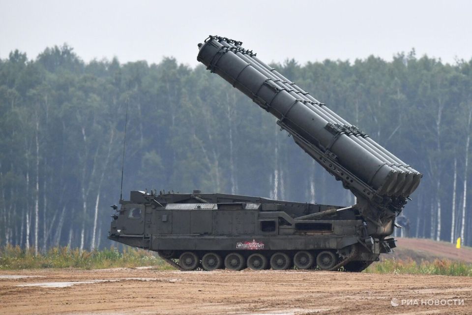 Ракетная атака ВСУ отражена на Мелитополь, сообщил Рогов