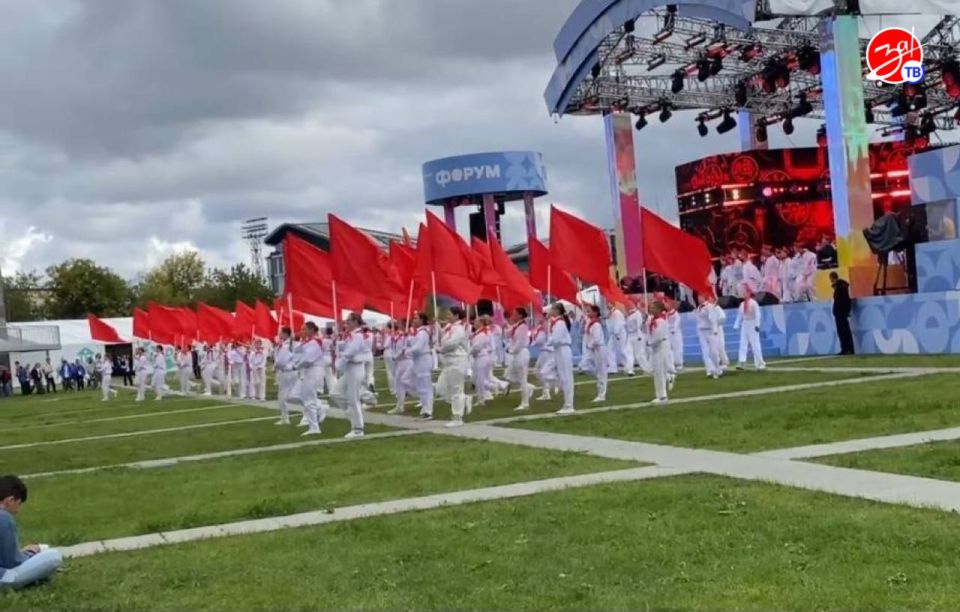 Делегация из Запорожской области принимает участие в IV Международном детском культурном форуме в Москве