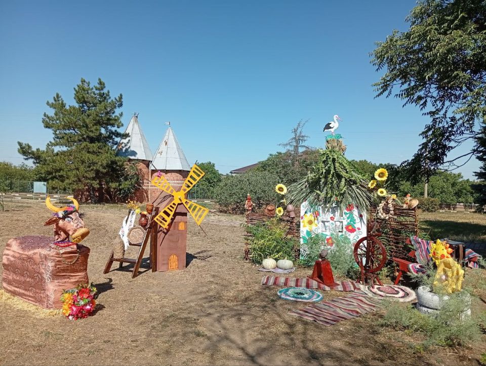 Атмосферная фотозона в селе Новотроицкое