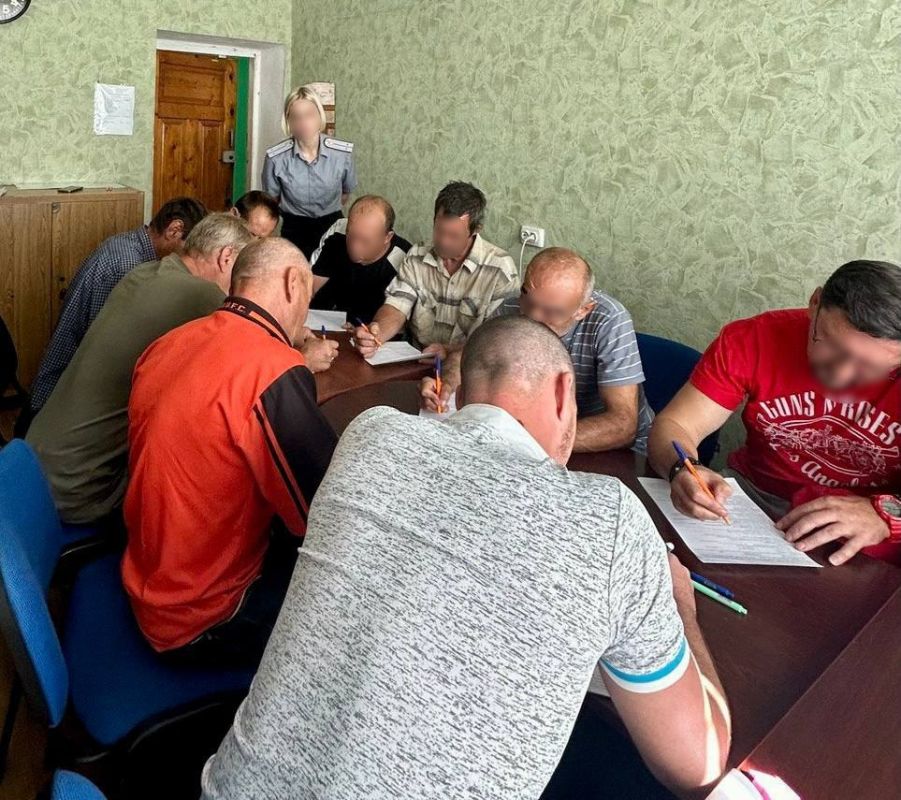 С осужденными, состоящими на учете в УИИ, проведена групповая работа с психологом