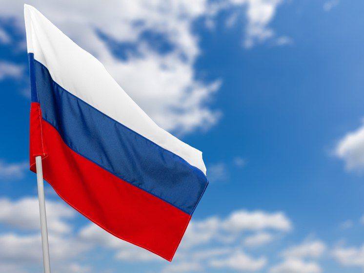 Под флагом России — свет, тепло и уверенность