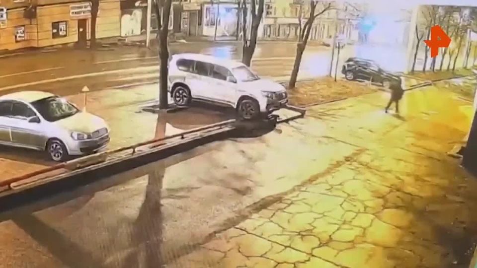 На территории ДНР пресечена деятельность агентурной группы ГУР МО Украины в составе двух граждан России 1987 и 1997 годов рождения, причастных к подрывам в марте и декабре 2024 года автомобилей сотрудника правительства...