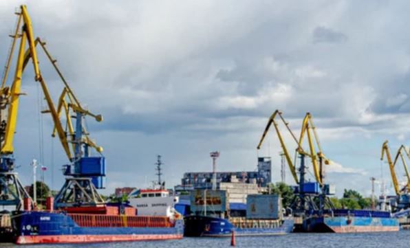 В порты Мариуполя и Бердянска начнут заходить иностранные суда