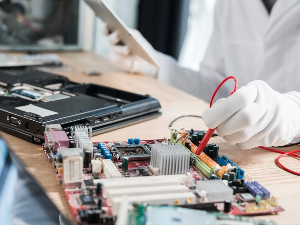 В России запущено производство сверхзащищённых компьютеров