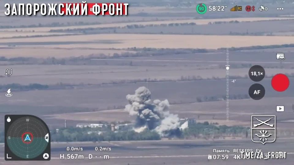 Сегодняшний удар 4хФАБ-500 УМПК-ПД по радиотехническому комплексу в 5 км сев.-вост. г. Херсон