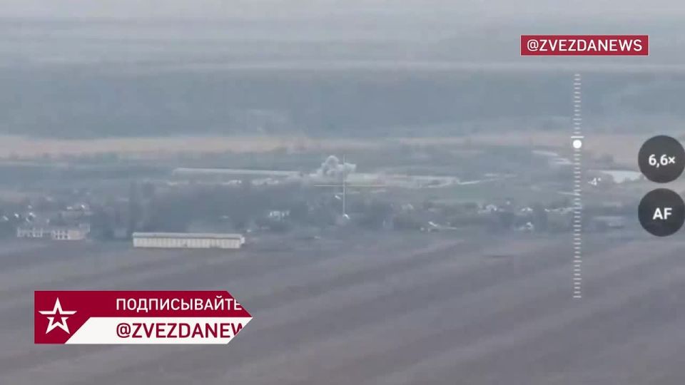 Склад горючего охватил густой черный дым — там успешно поработал наш "Град"