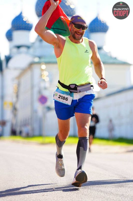 Мелитополец Александр Беседин покорил полумарафон «Волжский берег» в Угличе!