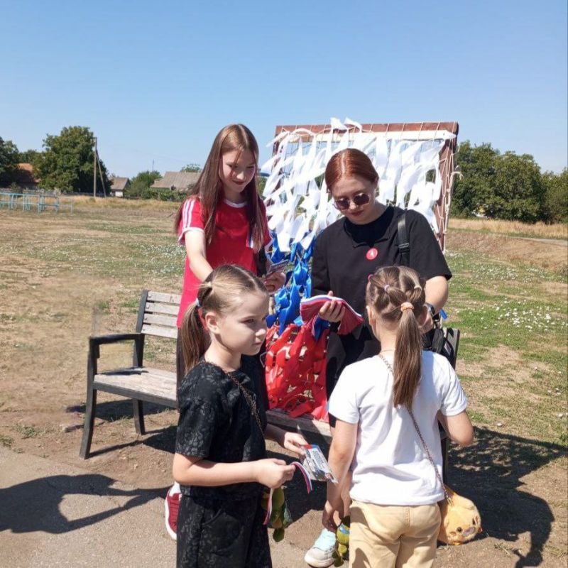 Активисты поддержали патриотическую инициативу!