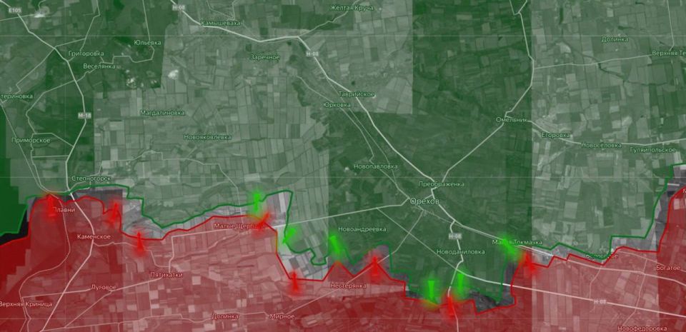 «На Запорожском направлении российские войска наступают в районе Степногорска и Приморского со стороны Плавней и Каменского