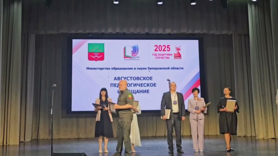 ����� ������������� ������ ������ ������� � ������������ �������������� ���������