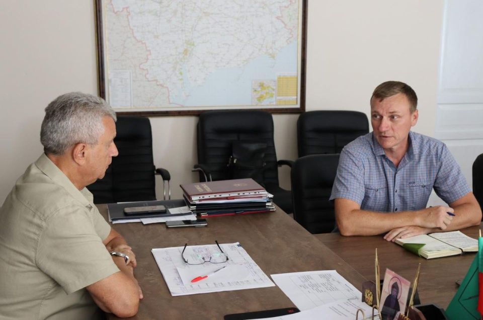 Виктор Емельяненко провел рабочую встречу с представителями депутатского корпуса Энергодара