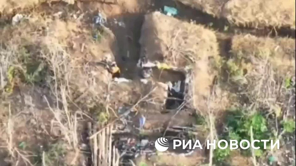 Расчет ударных БПЛА 42-й гвардейской дивизии российской группировки войск "Днепр" выбил противника с позиций на одном из участков линии боевого соприкосновения в районе города Орехов Запорожской области, рассказал начальник...