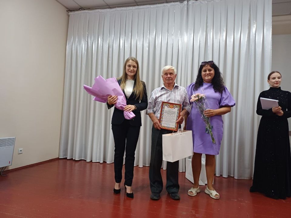 27 августа2025 года в Балковском Доме культуры состоялся праздничный концерт «Роднее места нету на земле»