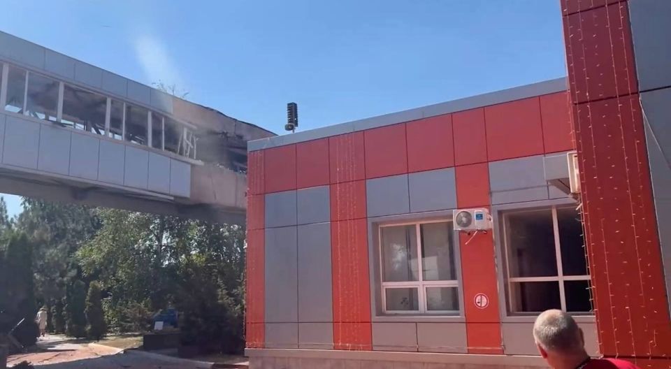 Евгений Балицкий: Семь человек пострадали в результате обстрела Днепрорудненского железорудного комбината со стороны вооруженных формирований Украины