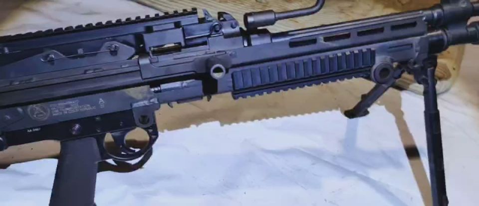 ����� ���������� ������� �������� PZD 556 ���������� � ������������ ������� �������� DSS (Defense and Security Services) SA. ����� ������������ ����������� "������" �� �� �� ������� �� ����-�������� �����������