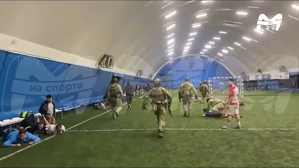 Владимир Рогов: Задержаны 20 нелегальных мигрантов-русофобов, игравших в футбол "по кайфу" и "под кайфом"