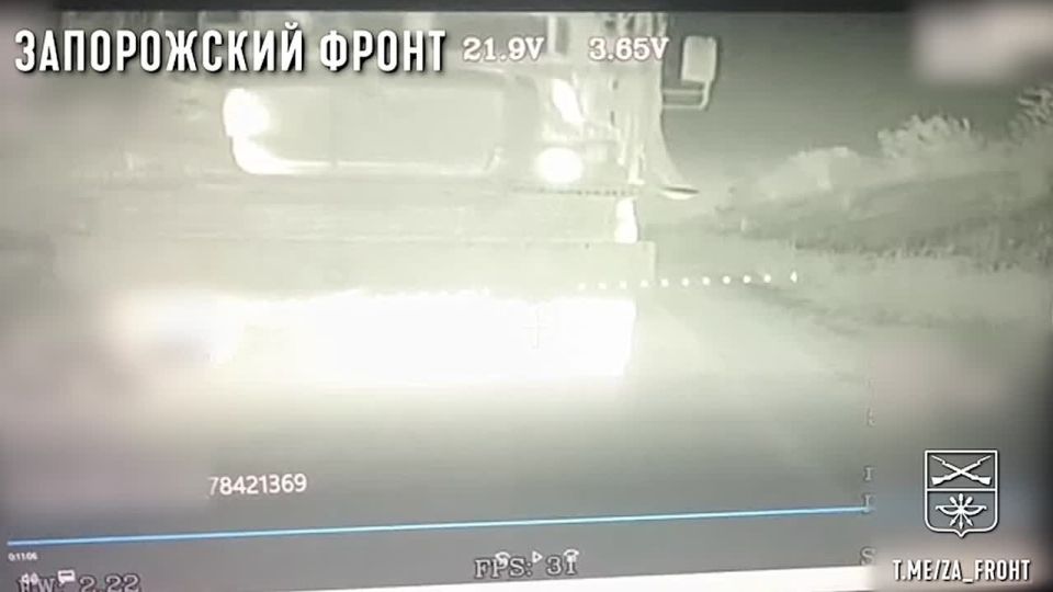 Оператор "Кастет" с помощью КВН поражает вражескую технику