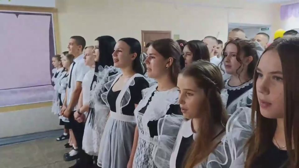 Алёна Трокай: В школах Веселовского округа прозвучал Первый звонок