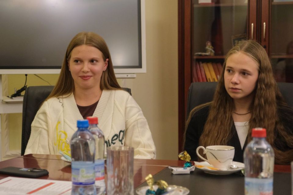 Ирина Гехт: Сегодня встретилась с ребятами из НАО, которые стали студентами престижных вузов Санкт-Петербурга