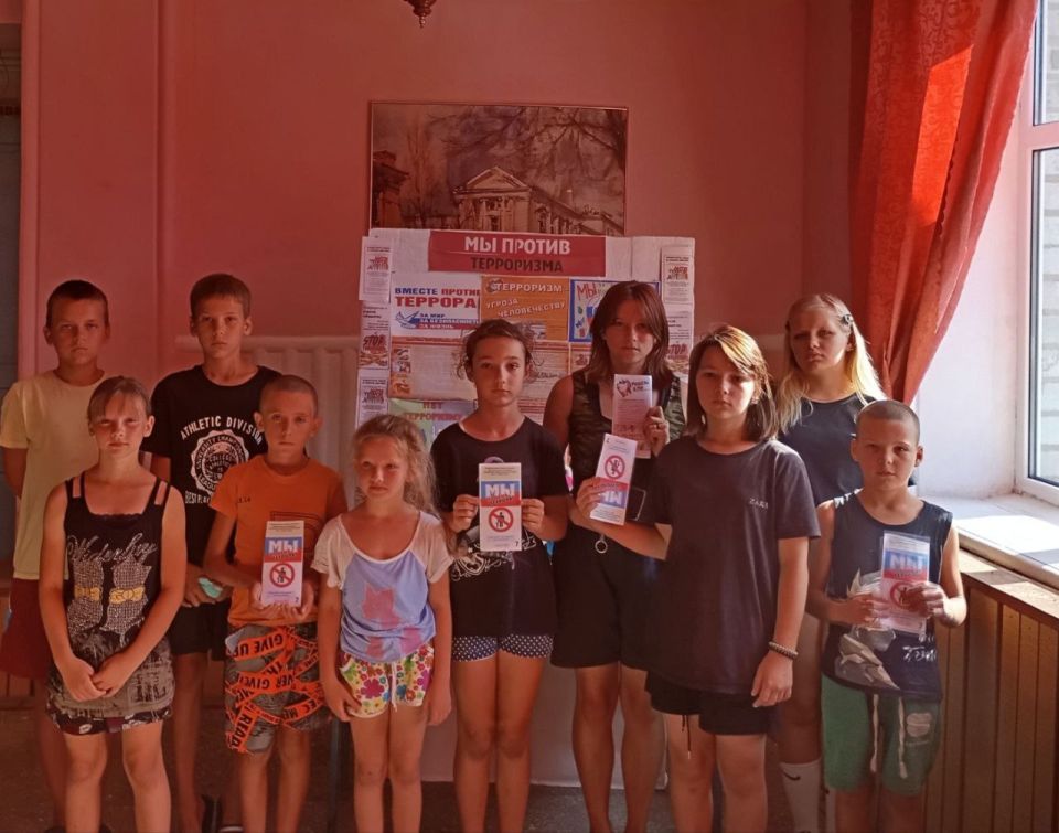 3 ,       ,          ,       