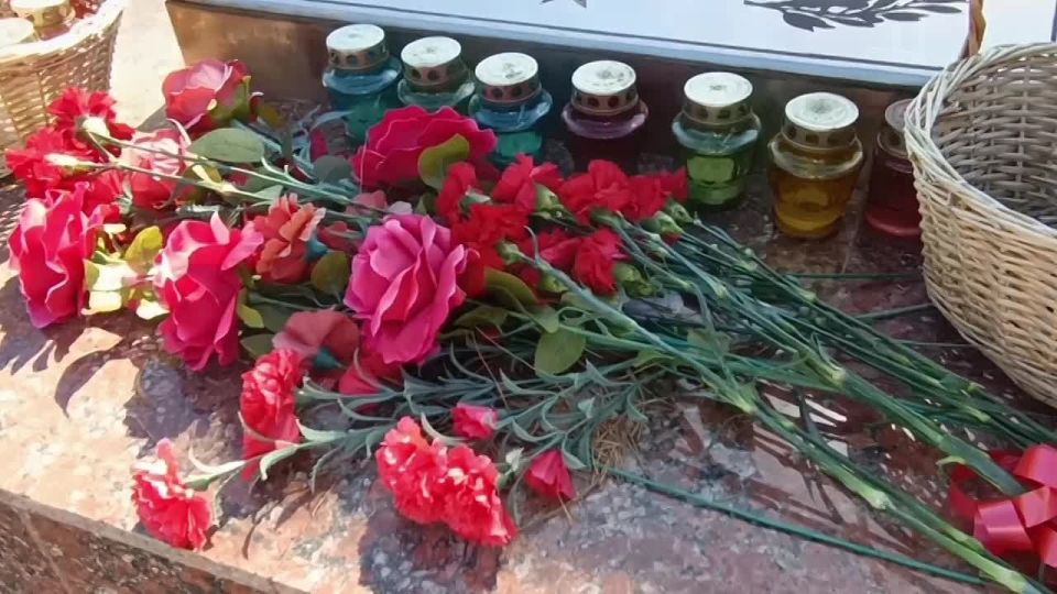 В Энергодаре прошла памятная акция, посвящённая трагическим событиям в Беслане и отмечаемая ежегодно в День солидарности в борьбе с терроризмом