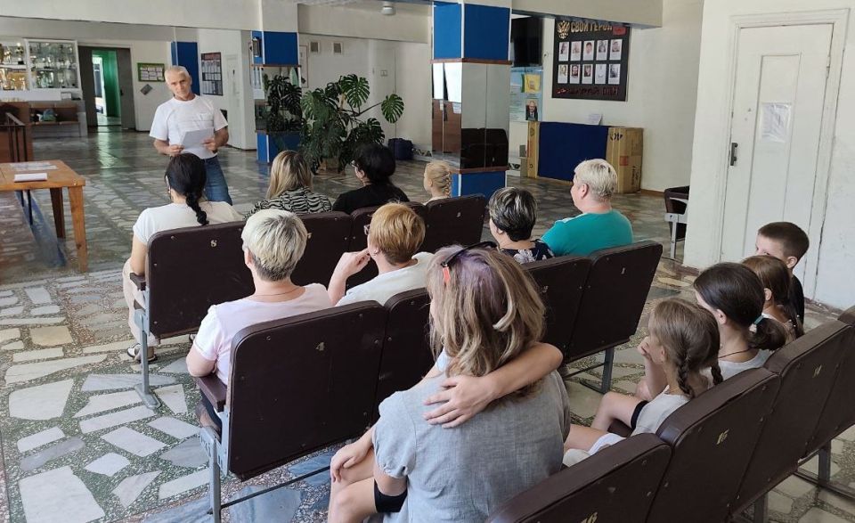 В Спортивной школе г. Токмак прошло мероприятие, посвященное Дню солидарности в борьбе с терроризмом