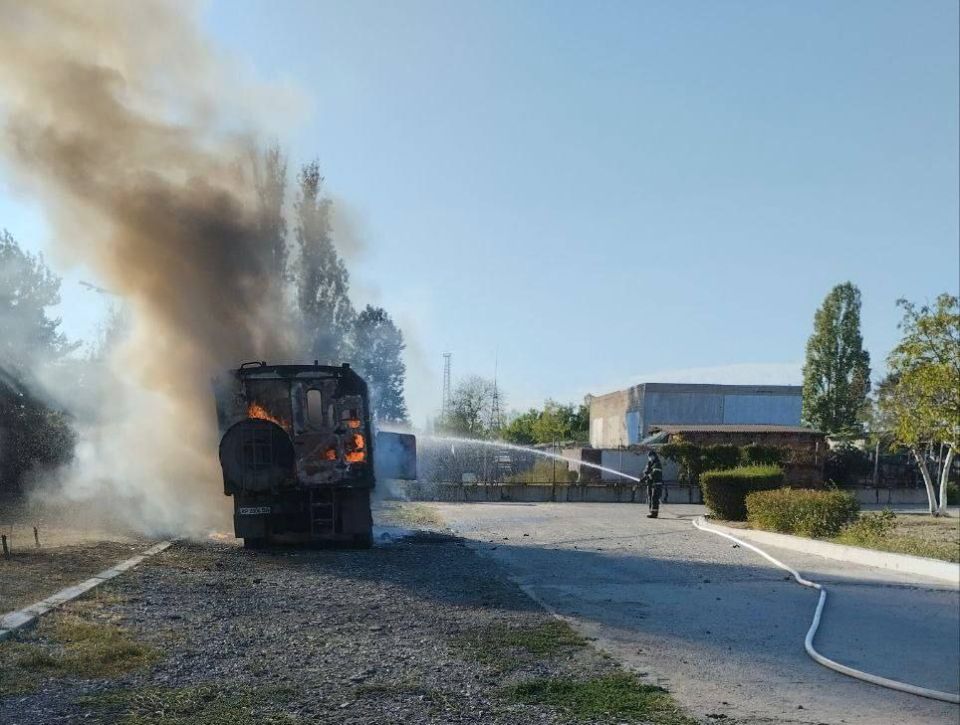 ВСУ атаковали бригаду электриков, ремонтирующих ЛЭП в Энергодаре