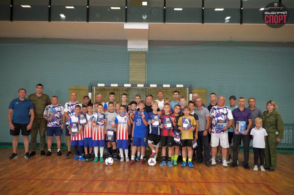 Молодые таланты Запорожской области повышают мастерство под руководством звезды мини-футбола!