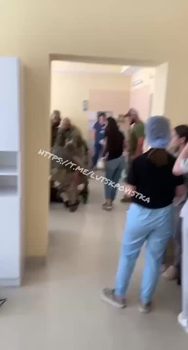 ������� ������� :. ���������� � ����������� � �������