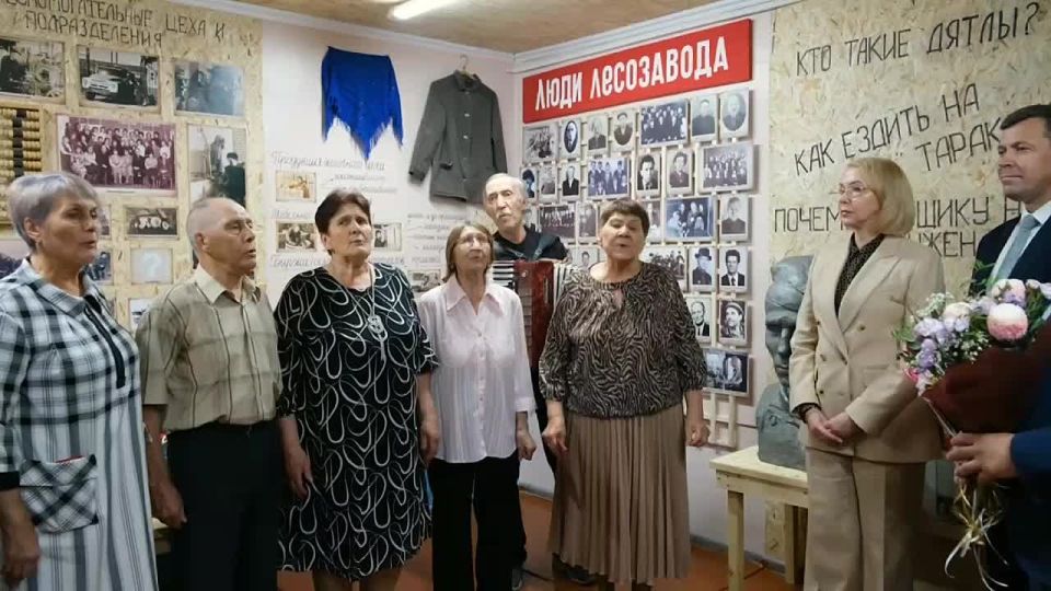 Ирина Гехт: Сегодня в Нарьян-Маре в рамках партийного проекта Единой России «Старшее поколение» открыли музейную комнату Печорского Лесозавода