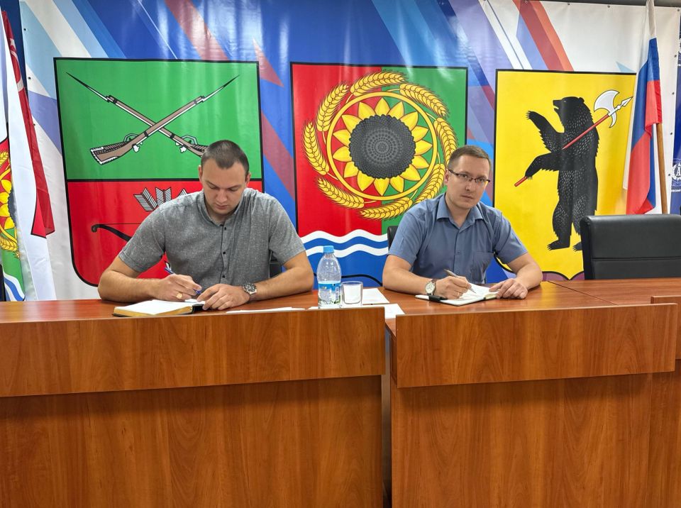 В администрации Акимовского муниципального округа прошло очередное совещание по подготовке к осенне-зимнему периоду 2025-2026