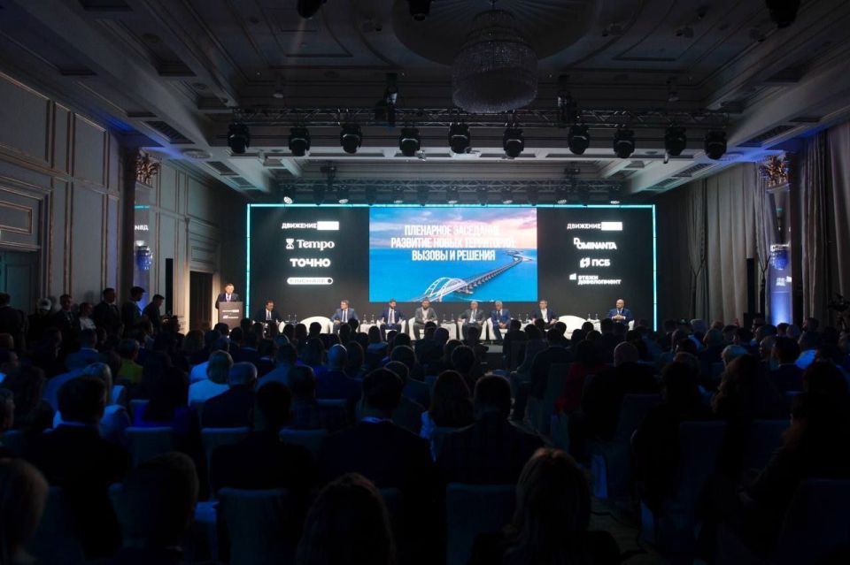 Глава Минстроя России Ирек Файзуллин на пленарном заседании конференции по развитию исторических территорий, Крыма и Севастополя рассказал о ключевых итогах и планах совместной работы по интеграции воссоединенных регионов в...