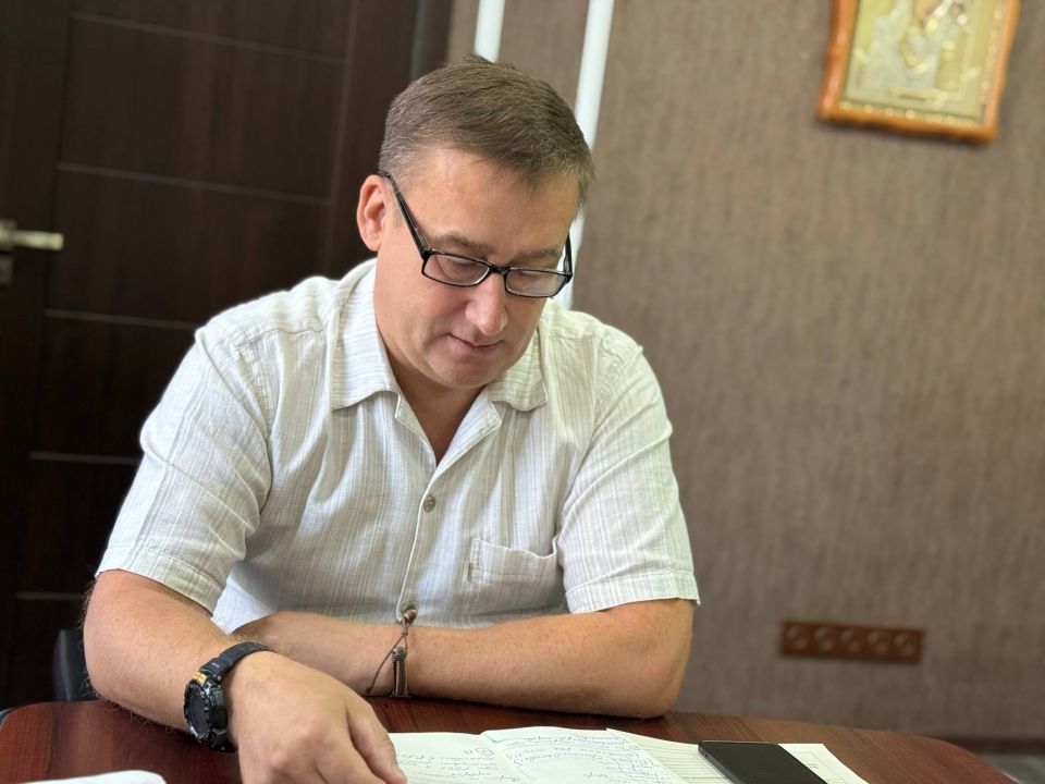 Глава Акимовского муниципального округа Александр Трудоношин провел оперативное совещание с начальниками структурных подразделений администрации, спец.представителем шеф-региона