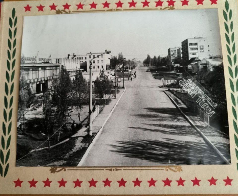  &quot;   &quot;,  &quot;-&quot;