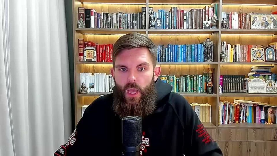 Анна Хорошун: О том, как Богородица явилась на небе и укрыла солдат от снарядов