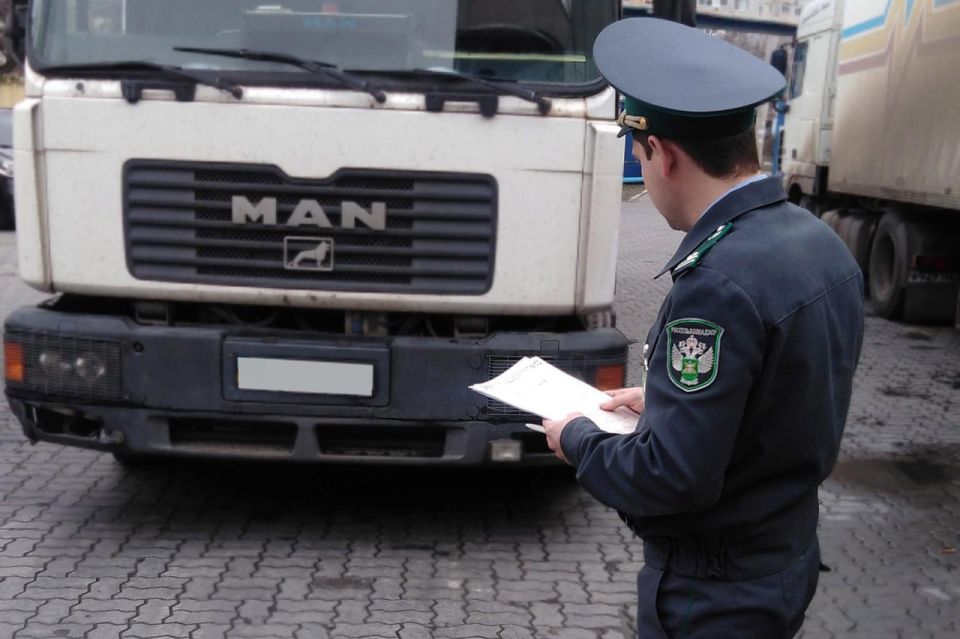 Контроль за безопасностью продукции продолжается