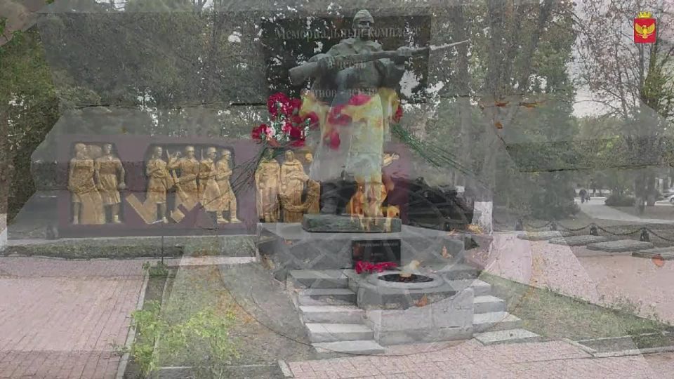 18 сентября у мемориального комплекса воинам-землякам в Центральном сквере Приморска состоялся торжественный митинг-реквием, посвященный годовщине освобождения города от немецко-фашистских захватчиков