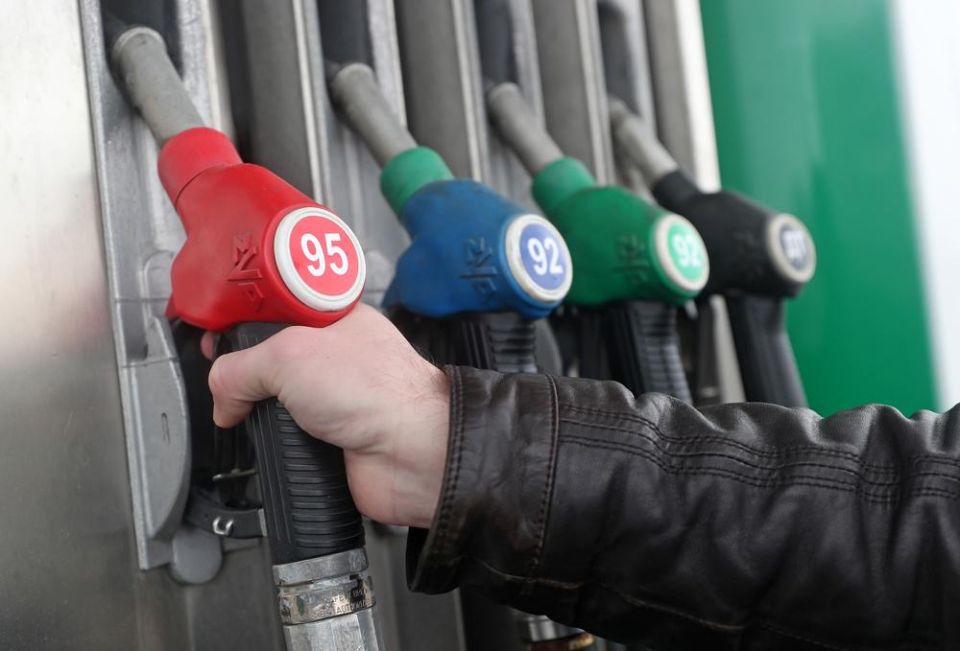 Бензин дорожает: цены выросли в 79 регионах за неделю