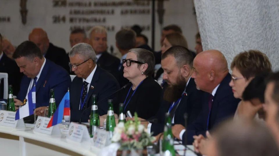 Виктор Емельяненко: 43-я Конференция Южно-Российской Парламентской Ассоциации завершила свою работу