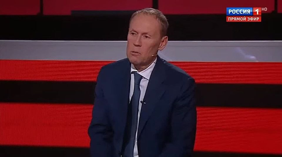 Андрей Луговой назвал визит Трампа фактором нестабильности для Великобритании