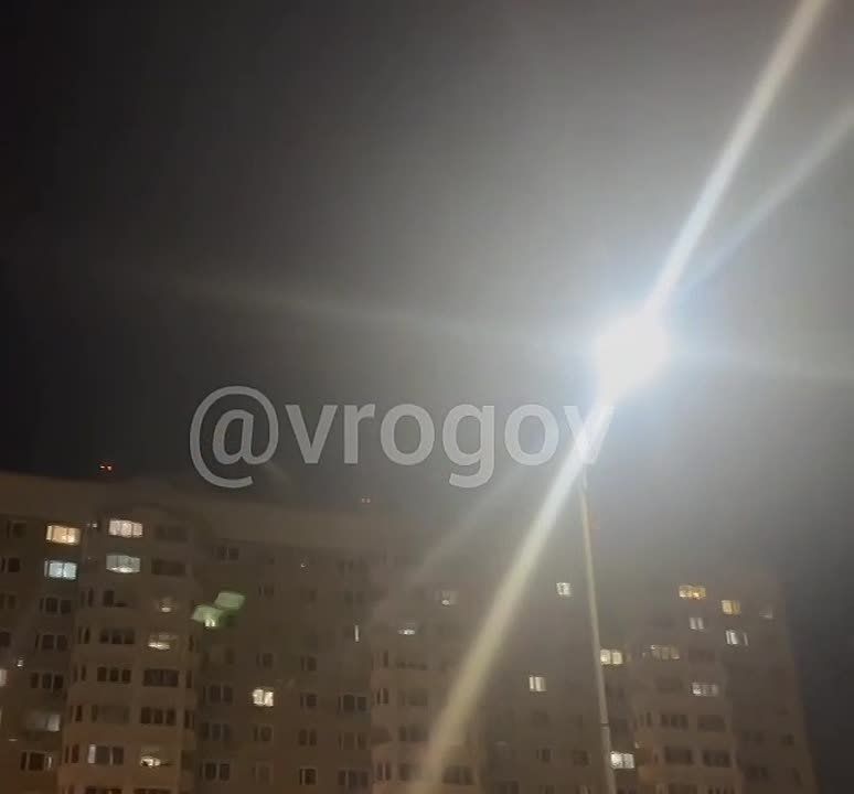 Владимир Рогов: При отражении атаки вражеских БпЛА один из авиалайнеров прошёл очень низко над жилыми кварталами Московского