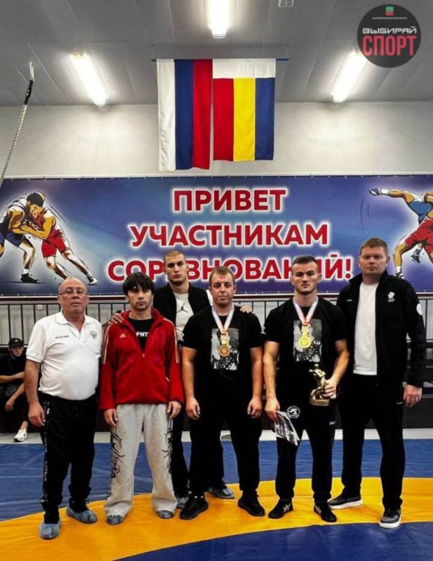 Запорожская область приняла участие во Всероссийском турнире по борьбе в Ростове-на-Дону !