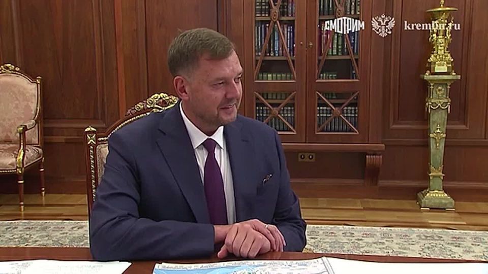 Владимир Путин провел рабочую встречу с губернатором Запорожской области Евгением Балицким